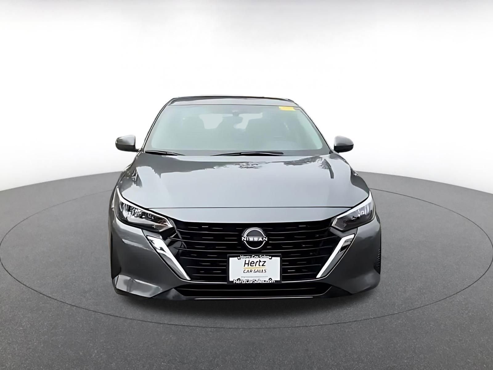 Used 2025 Nissan Sentra SV image 5