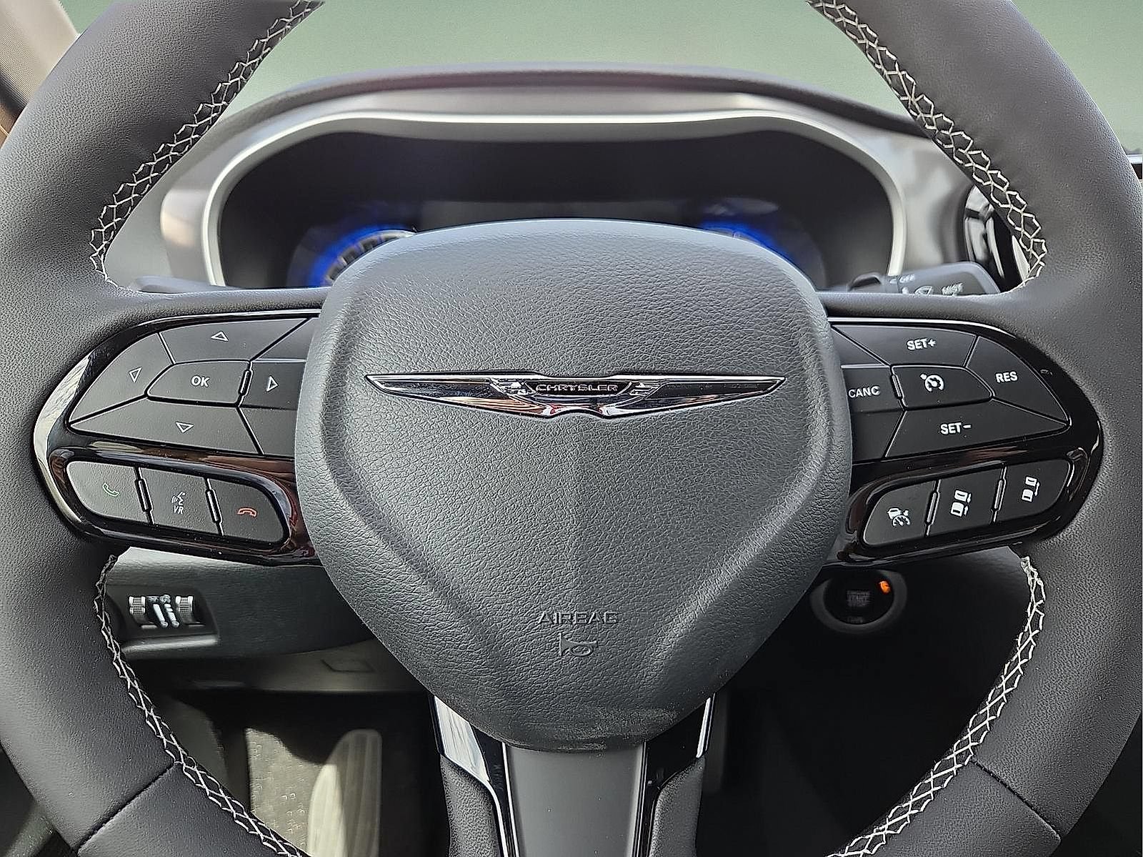 New 2026 Chrysler Pacifica Select w/ S Appearance Package FWD image 24