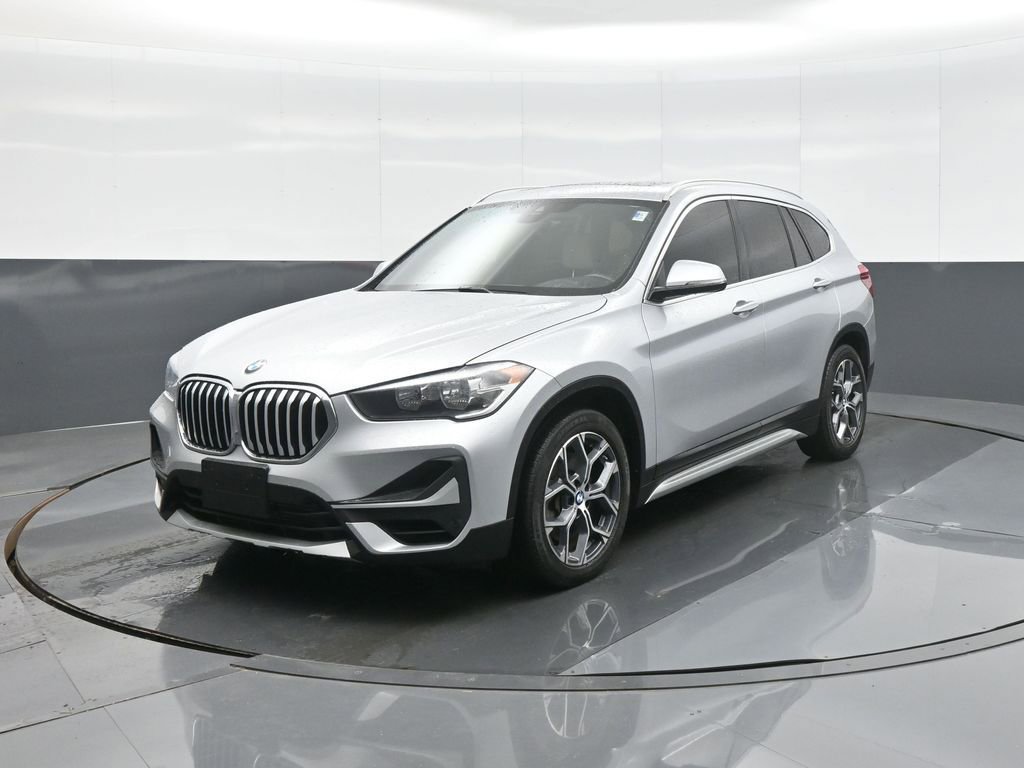 Used 2021 BMW X1 xDrive28i w/ Convenience Package AWD/4WD image 3