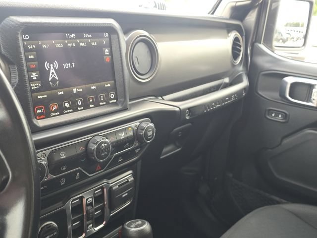 Used 2021 Jeep Wrangler Unlimited Sport AWD/4WD image 25