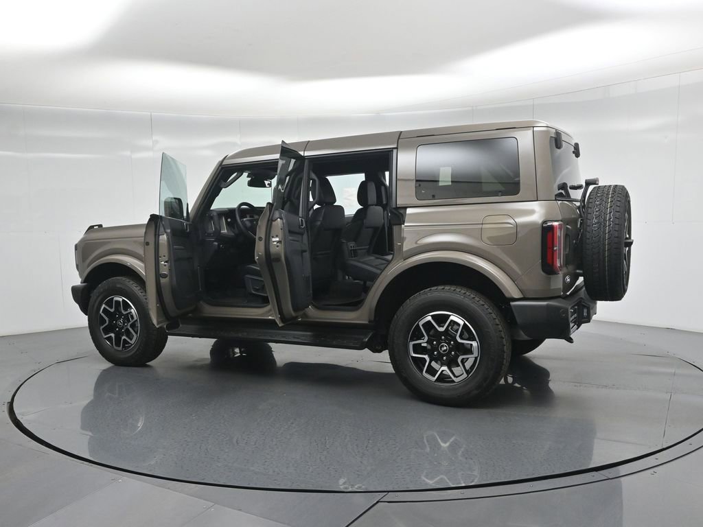 New 2026 Ford Bronco Outer Banks image 30