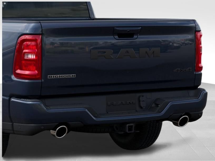 New 2026 RAM 1500 4x4 Crew Cab image 13