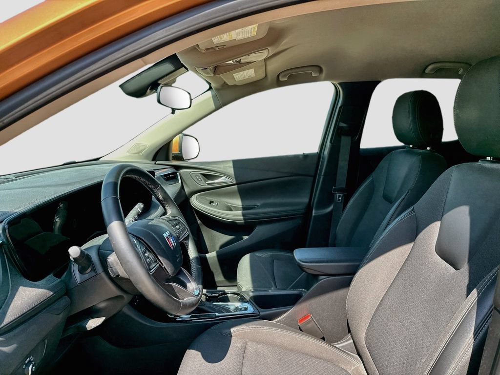 Used 2024 Buick Encore GX Preferred w/ Comfort Package FWD image 10