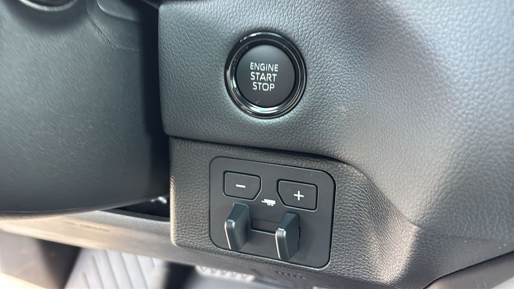 New 2026 Toyota Tundra Limited AWD/4WD image 14