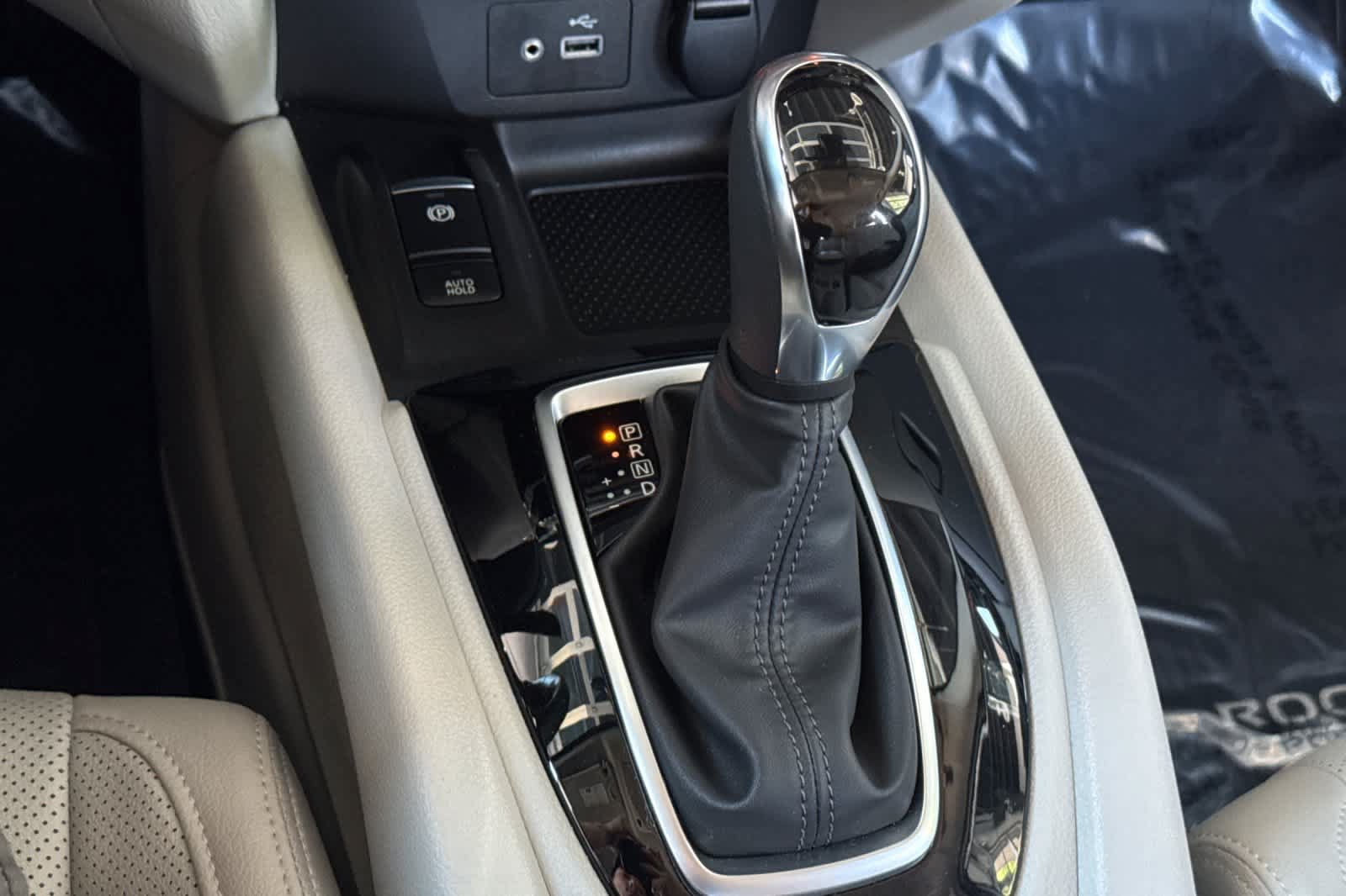 Used 2022 Nissan Rogue Sport SL AWD/4WD image 24