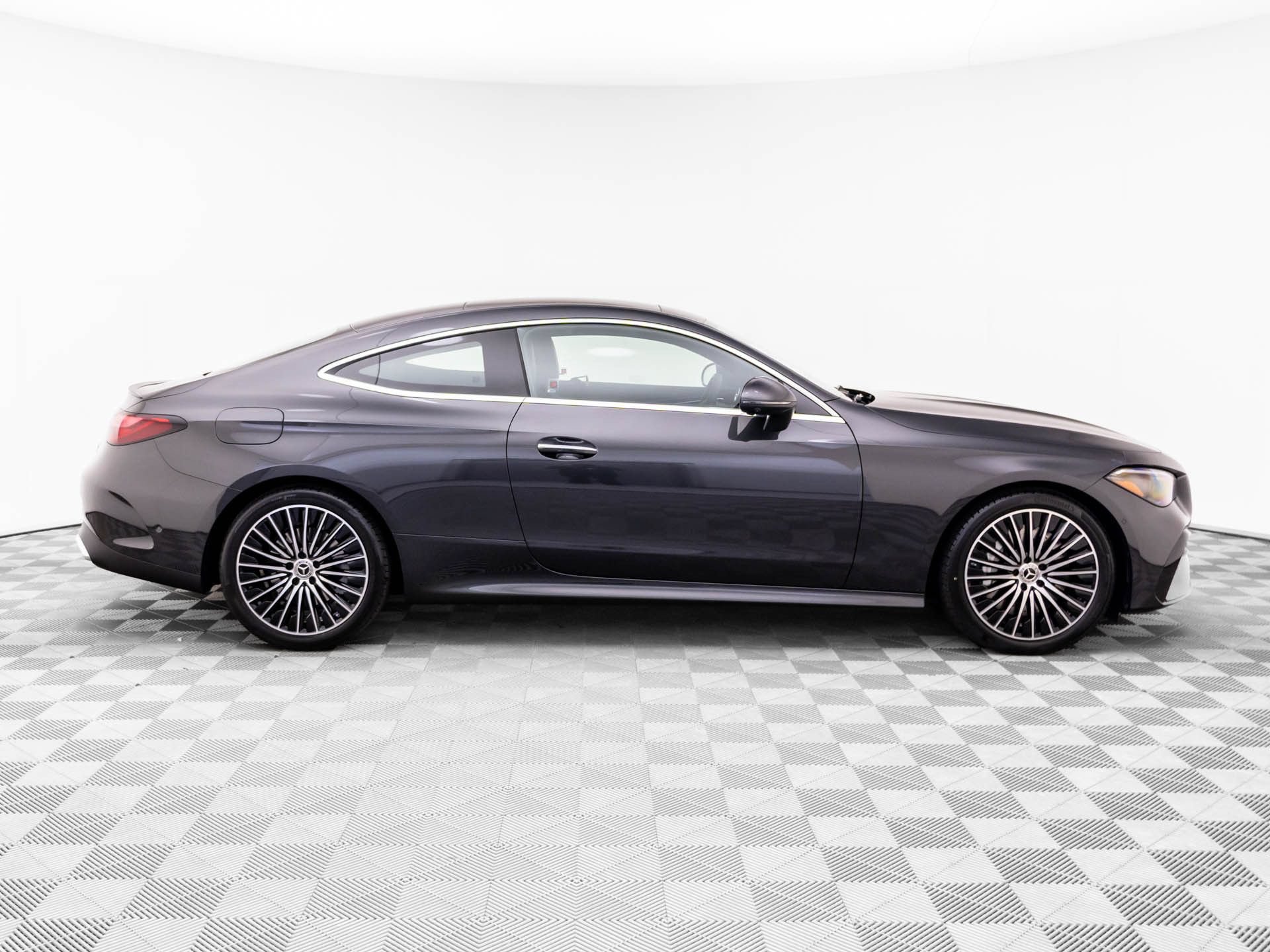 New 2026 Mercedes-Benz CLE 450 4MATIC Coupe image 6