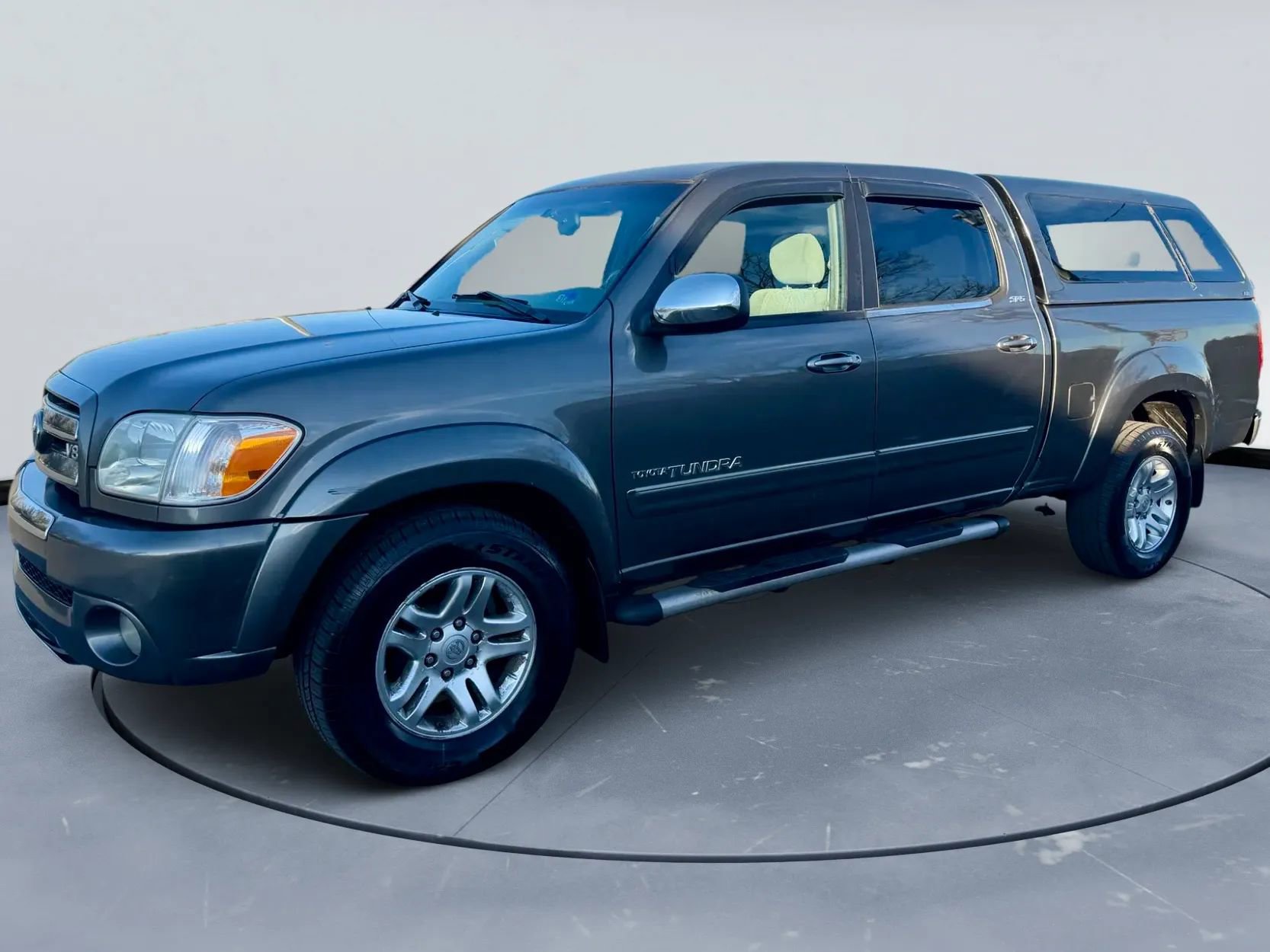 Used 2005 Toyota Tundra SR5 image 2
