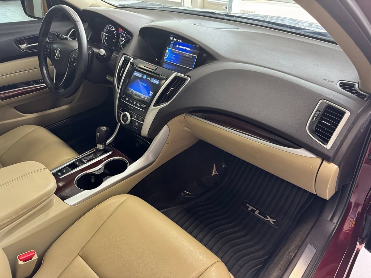 Used 2016 Acura TLX FWD image 21