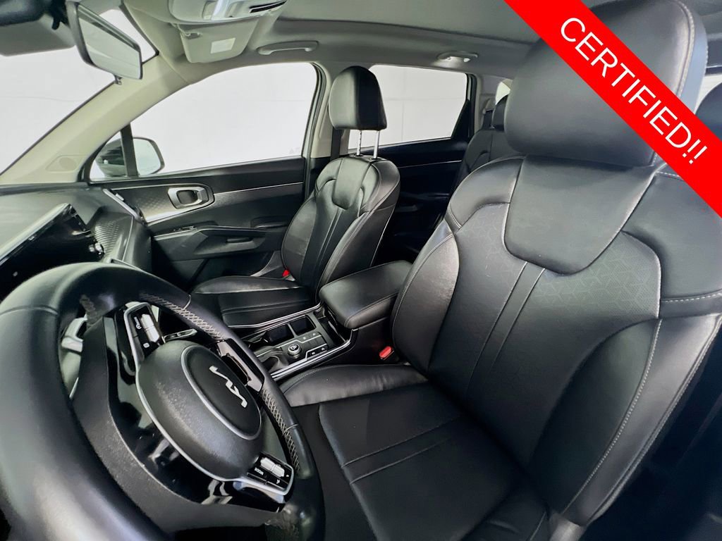 Certified 2022 Kia Sorento S w/ Panoramic Sunroof Package FWD image 23