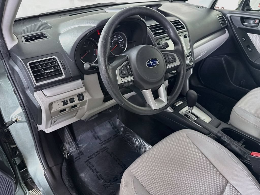Used 2017 Subaru Forester 2.5i Premium w/ All-Weather Package AWD/4WD image 18