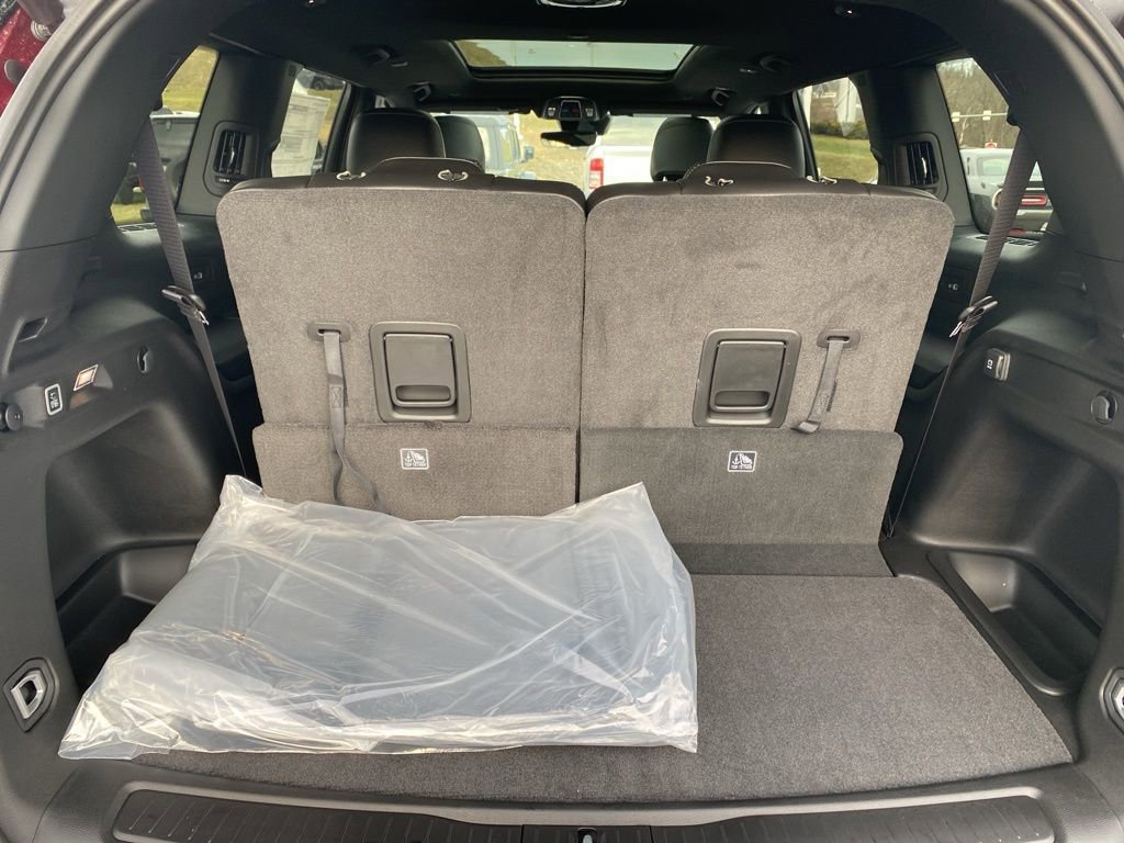 New 2025 Jeep Grand Cherokee L Limited w/ Black Appearance Package image 18