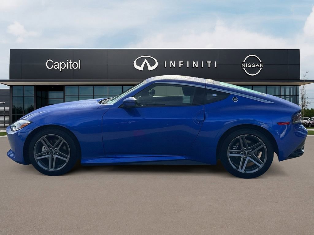 Used 2025 Nissan Z Sport w/ Floor Mat Package image 8