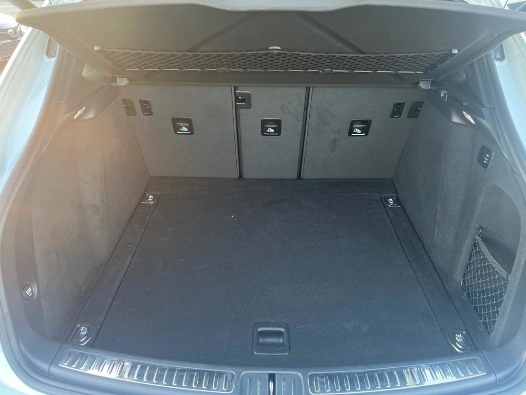 Used 2017 Porsche Macan GTS w/ Premium Package Plus image 6