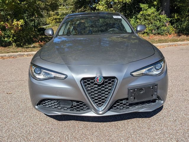 Used 2021 Alfa Romeo Giulia Ti AWD/4WD image 11