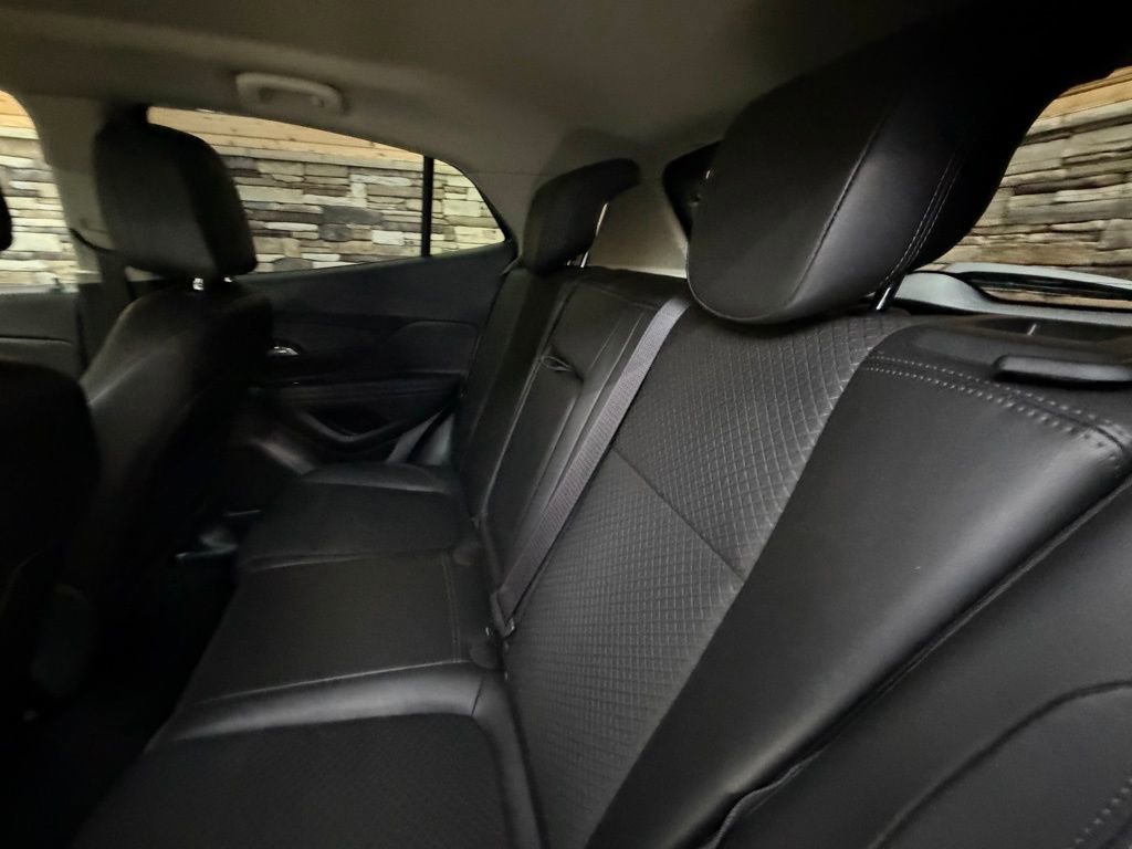 Used 2017 Buick Encore Preferred image 27