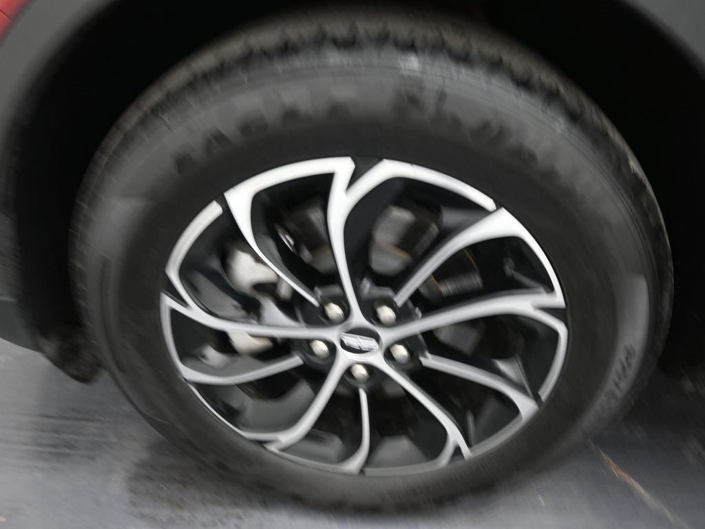 Used 2025 Lincoln Nautilus Premier image 32