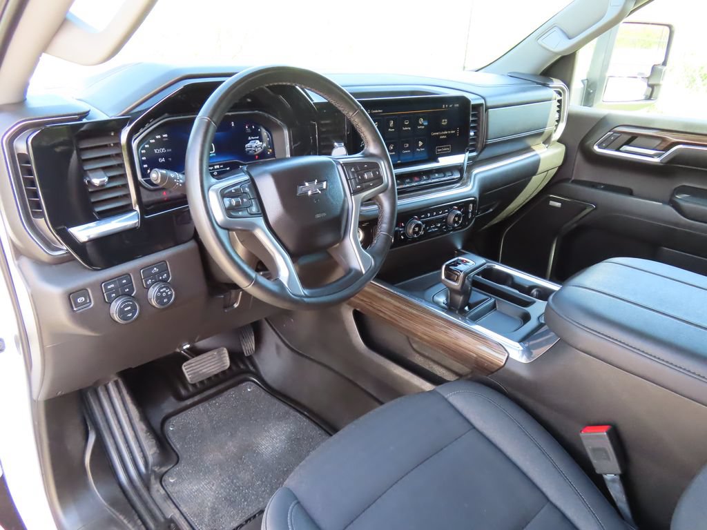Used 2024 Chevrolet Silverado 1500 RST w/ Convenience Package II AWD/4WD image 27