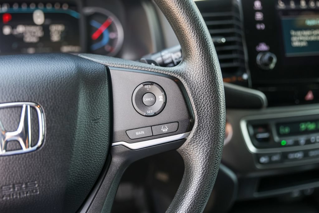 Used 2021 Honda Passport Sport image 16
