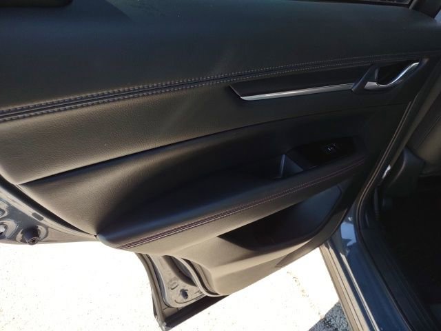 Used 2024 MAZDA CX-5 Carbon Edition image 15