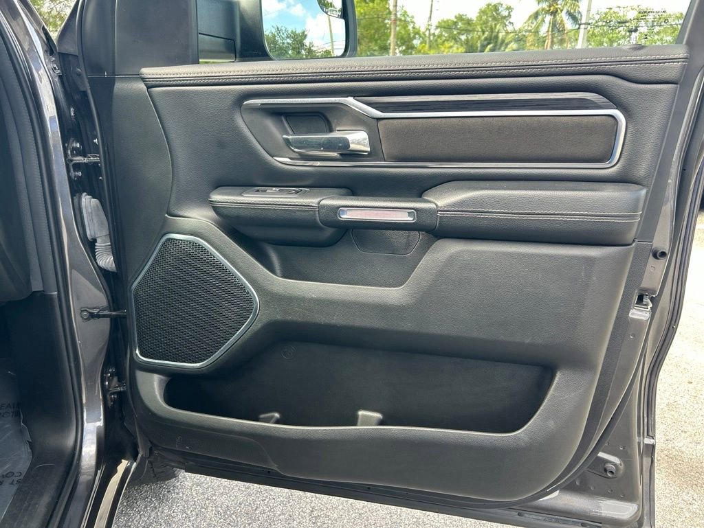 Used 2024 RAM 1500 Laramie RWD image 27