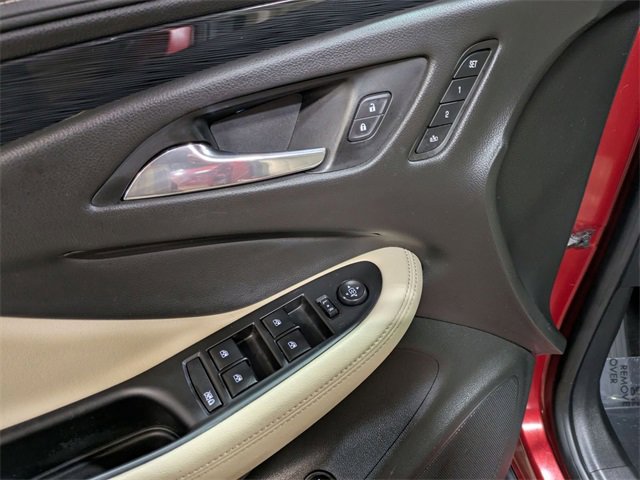 Used 2018 Buick Envision Essence image 15