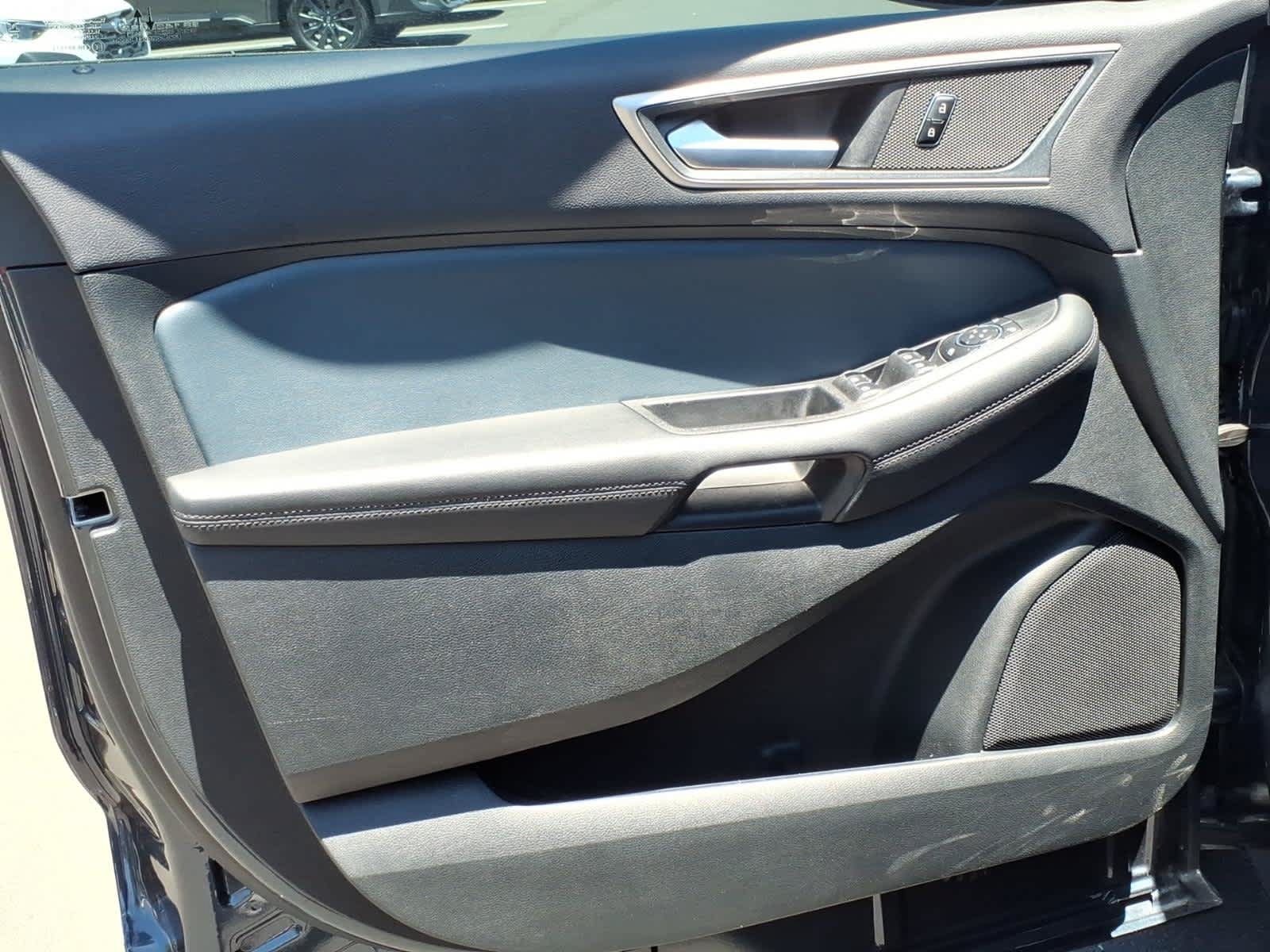 Used 2024 Ford Edge SEL w/ Sport Appearance Package AWD/4WD image 23