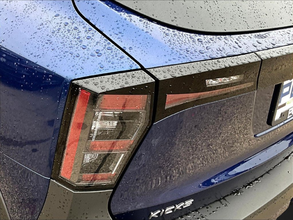 New 2026 Nissan Kicks SV w/ Cold Weather Package AWD/4WD image 30