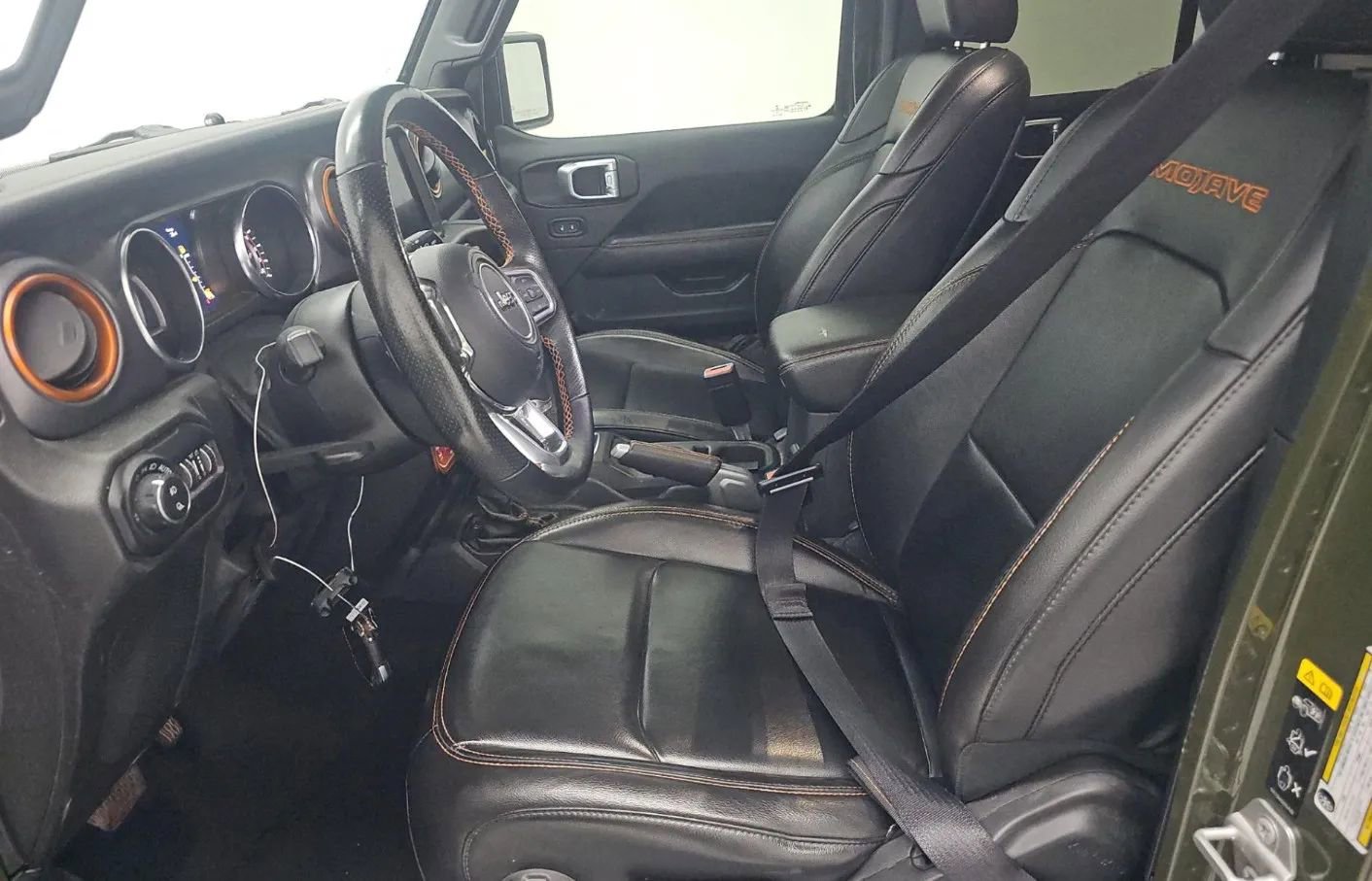 Used 2022 Jeep Gladiator Mojave w/ Cold Weather Group image 47