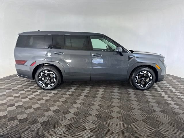 Used 2025 Hyundai Santa Fe SE AWD/4WD image 4