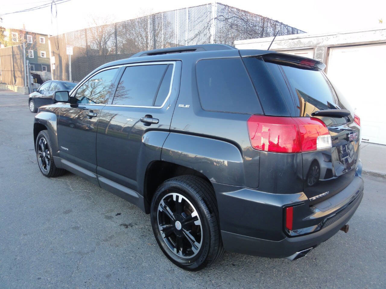 Used 2017 GMC Terrain SLE w/ Nightfall Package AWD/4WD image 25