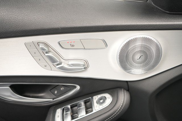 Used 2020 Mercedes-Benz C 300 4MATIC Sedan image 25