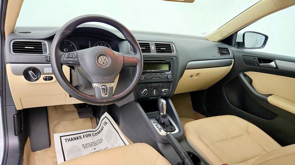 Used 2014 Volkswagen Jetta TDI FWD image 11