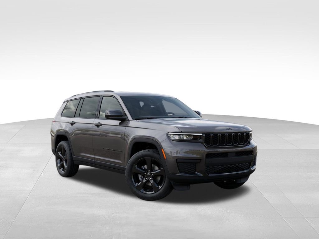 Used 2025 Jeep Grand Cherokee L Altitude AWD/4WD image 5
