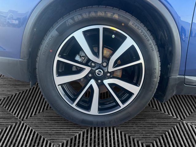 Used 2020 Nissan Rogue SL image 14