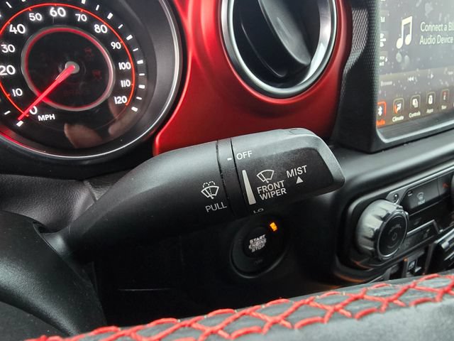 Used 2022 Jeep Wrangler Unlimited Rubicon AWD/4WD image 16