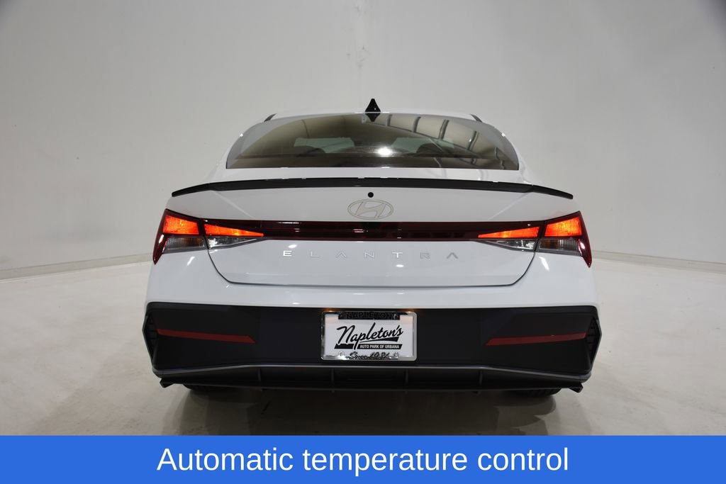 New 2026 Hyundai Elantra Sport image 5