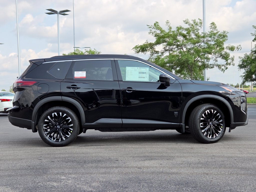 New 2026 Nissan Rogue Dark Armor AWD/4WD image 17