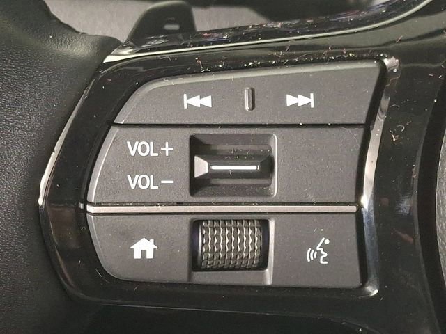 Used 2024 Honda Pilot Touring image 23