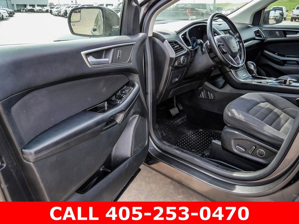 Used 2015 Ford Edge SEL FWD image 26