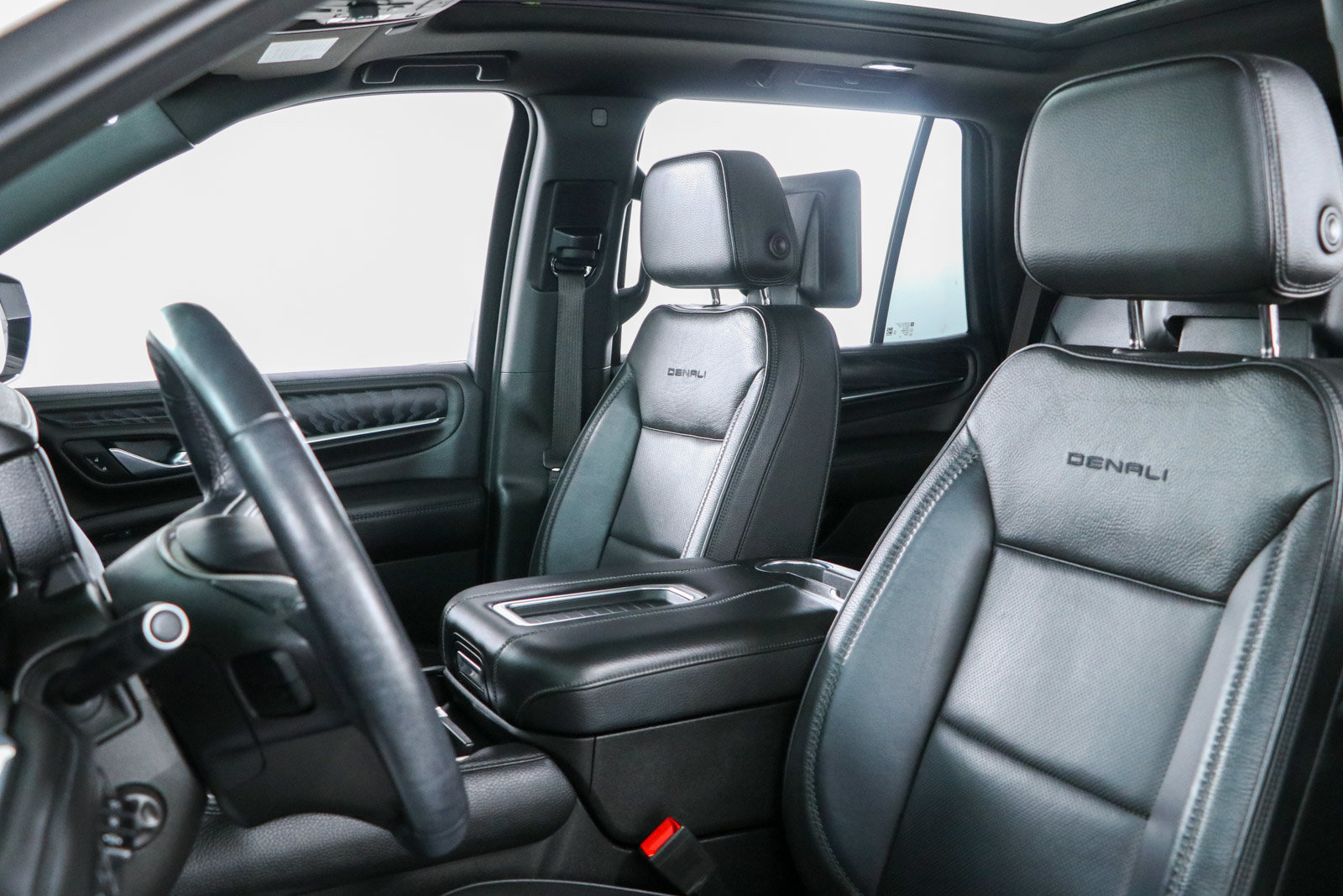 Used 2023 GMC Yukon Denali w/ Denali Reserve Package AWD/4WD image 28