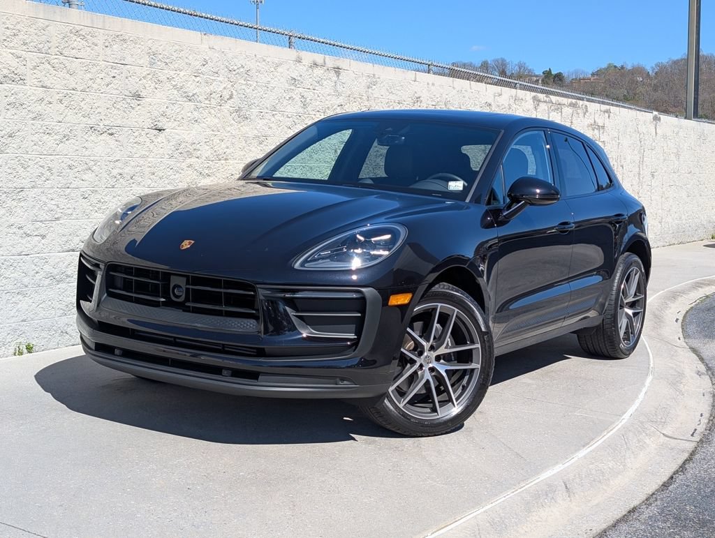 Certified 2025 Porsche Macan