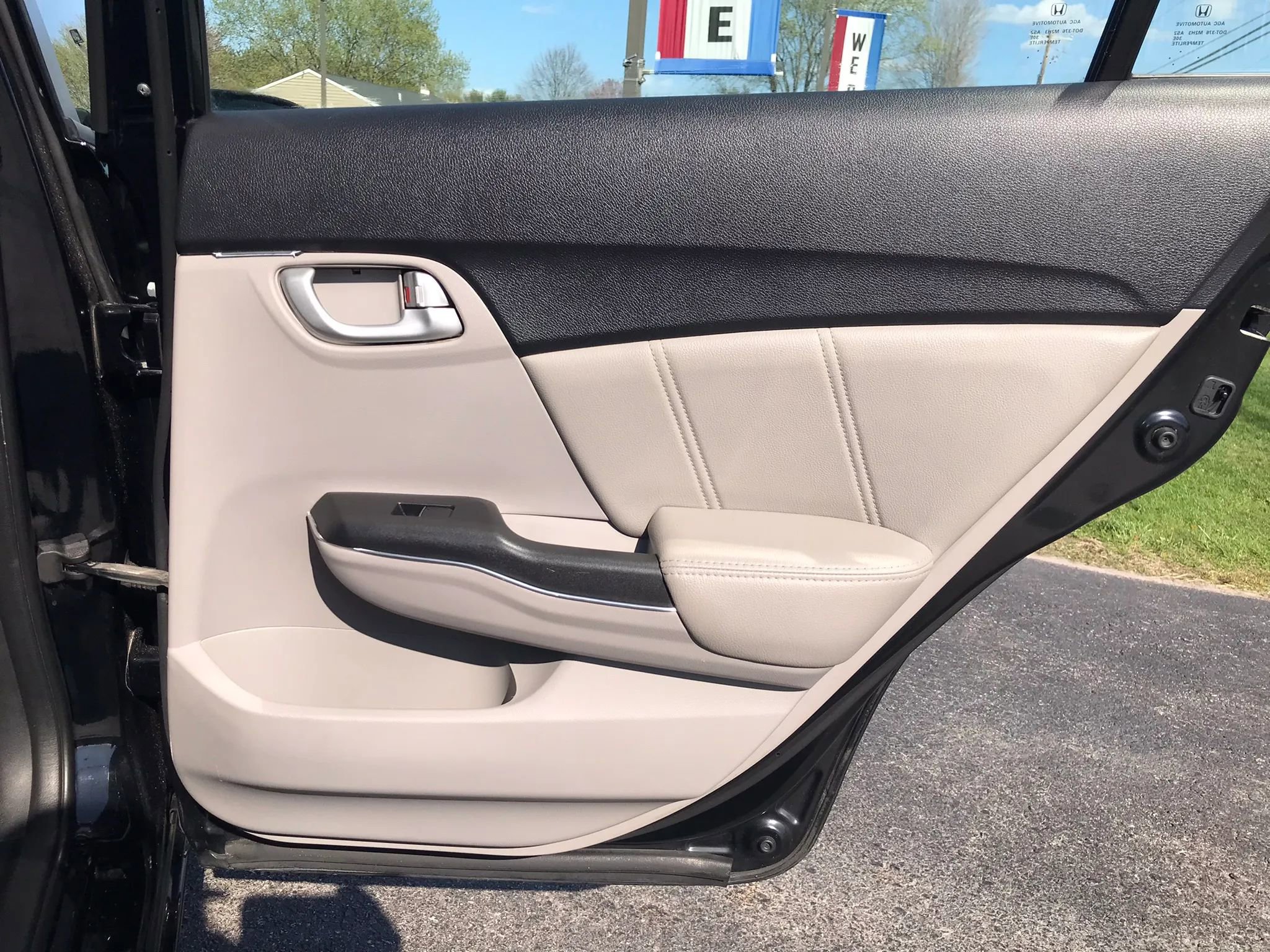 Used 2015 Honda Civic EX-L image 46