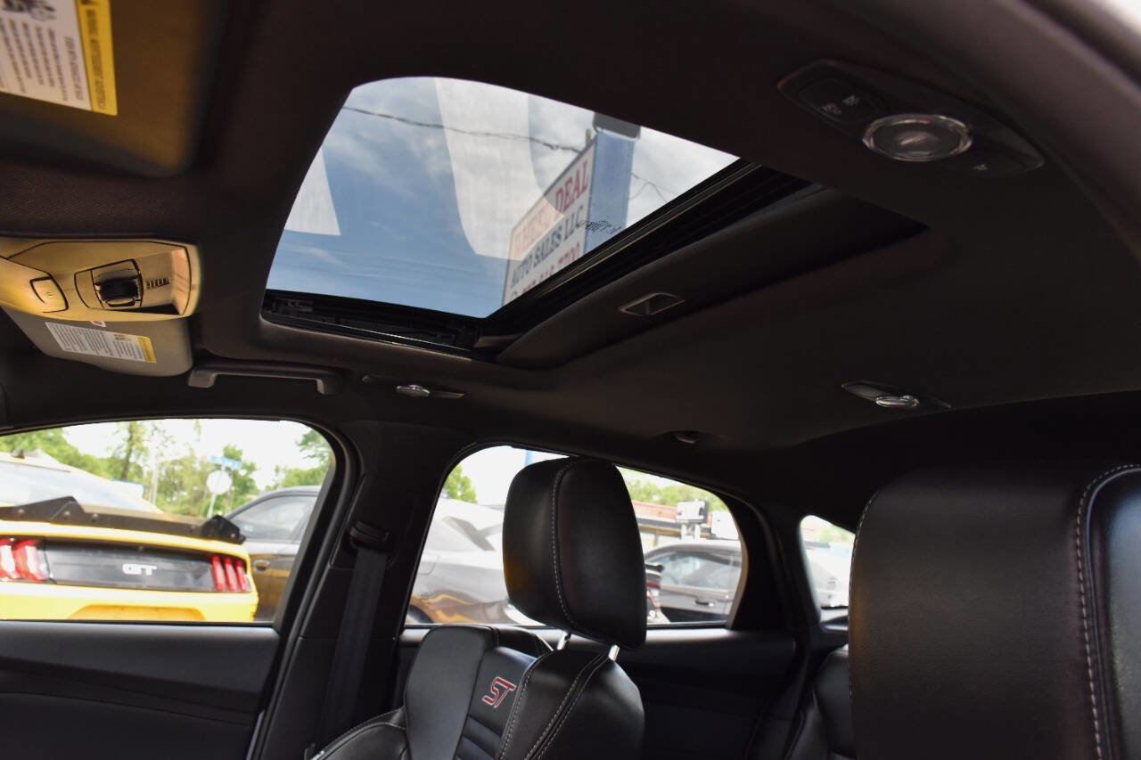 Used 2014 Ford Focus ST w/ Equipment Group 202A FWD image 18