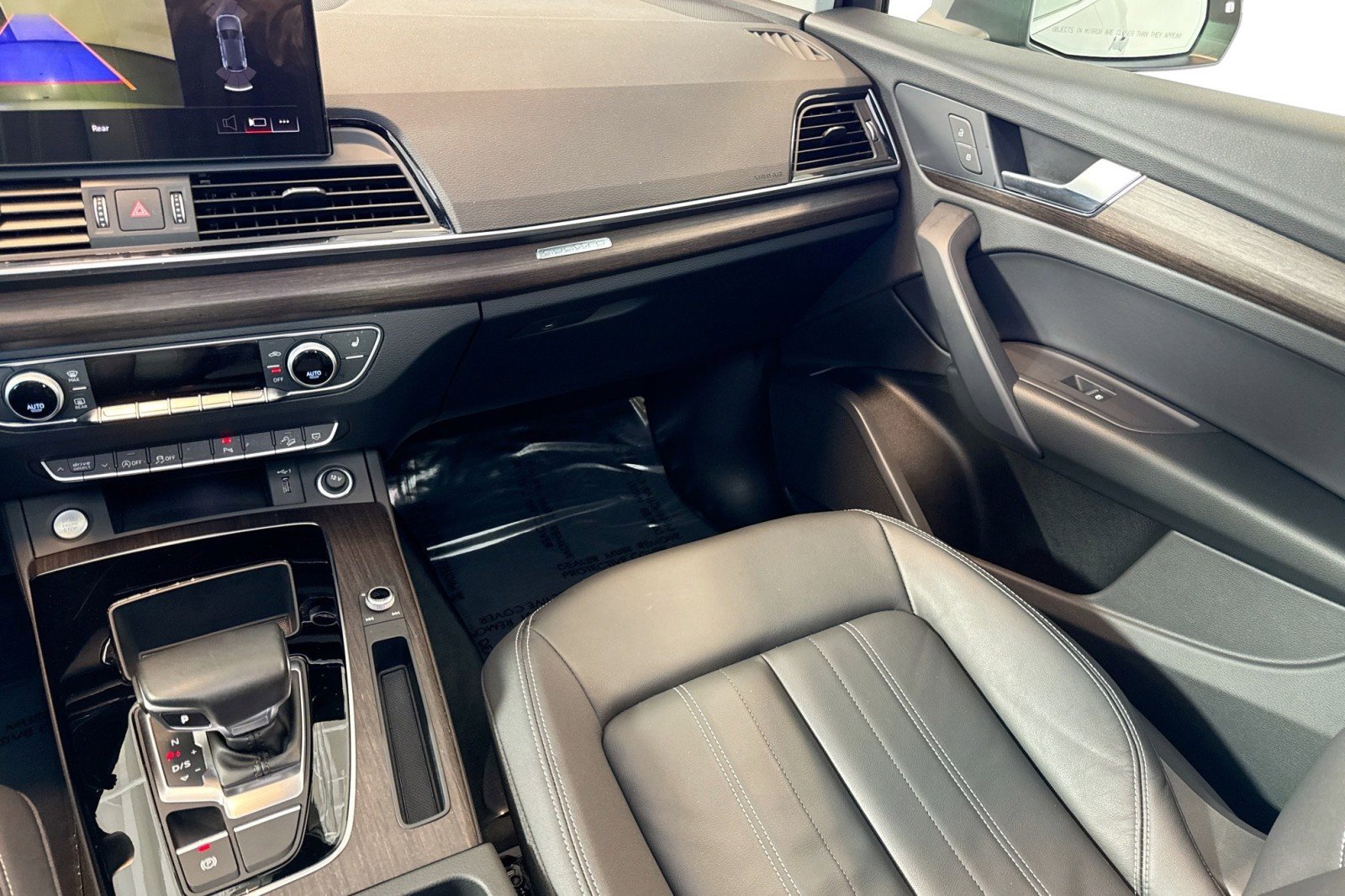 Used 2023 Audi Q5 2.0T Premium w/ Convenience Package AWD/4WD image 22