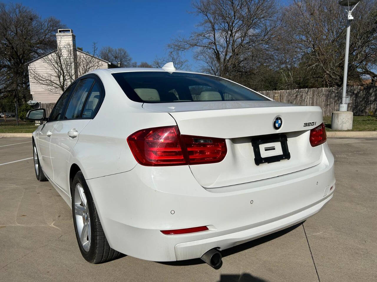 Used 2015 BMW 320i Sedan image 12