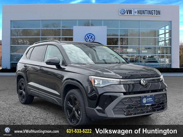 Certified 2025 Volkswagen Taos SE w/ Taos Adventure Package (SXB)