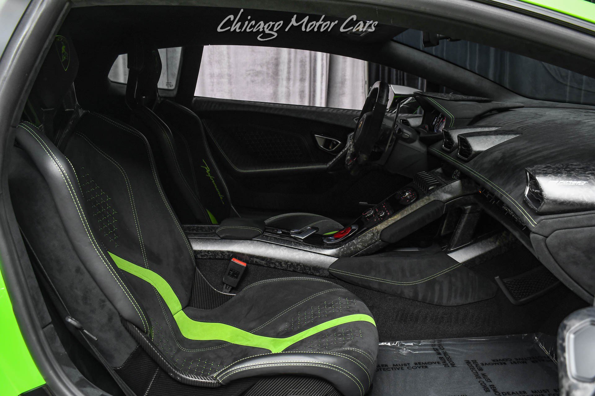 Used 2018 Lamborghini Huracan Performante AWD/4WD image 20