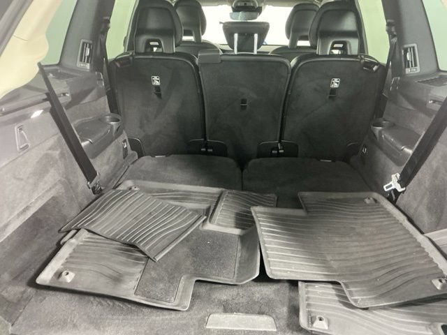 Used 2021 Volvo XC90 T5 Momentum w/ Climate Package AWD/4WD image 24