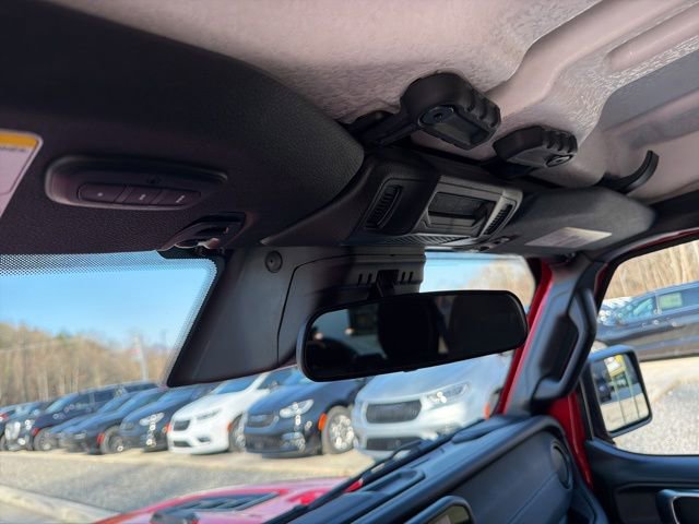 Used 2025 Jeep Wrangler Unlimited Rubicon 4xe w/ Safety Group image 18