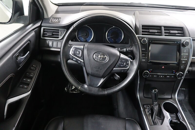 Used 2015 Toyota Camry XLE FWD image 8